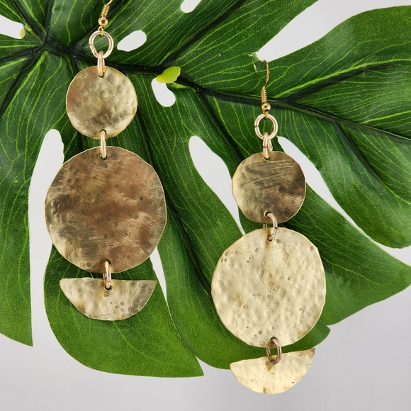 BRASS HAMMERED DANGLING EARRINGS HANDMADE STATEMENT JEWELRY - Picture 9 of 12